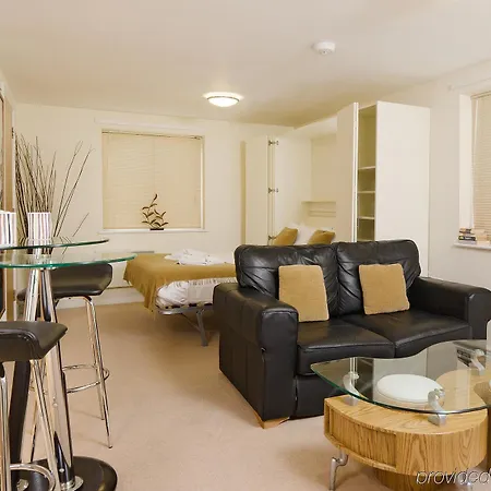 Hotel Cotham 3*